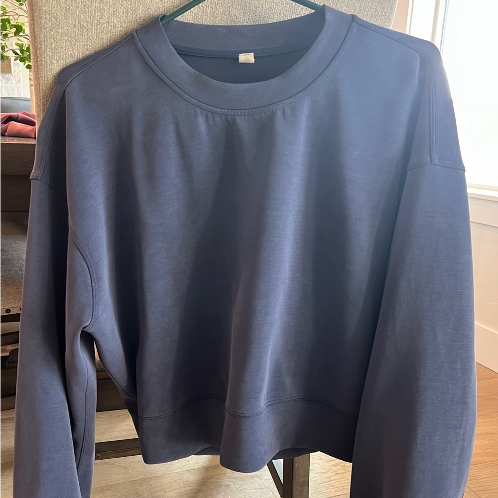 Lululemon Perfectly Oversized Cropped Crew Oasis Blue (lavender) Size 6